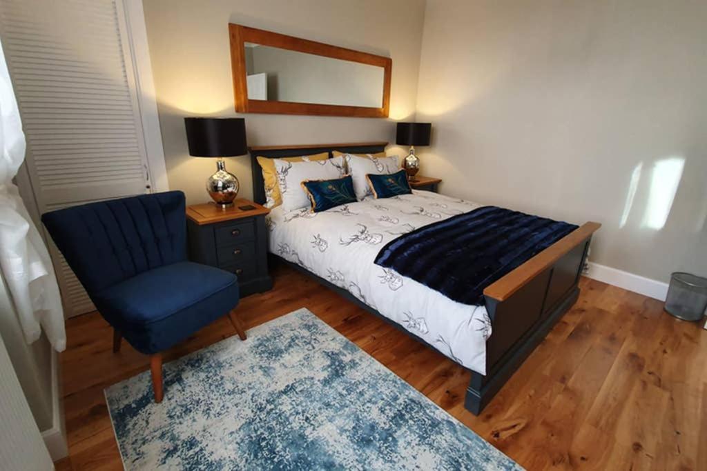 Smart & Stylish Holiday Apartment In The City Centre Инвернес Екстериор снимка